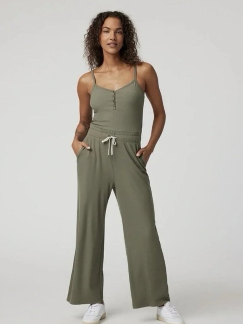 Womens Vuori Pose Dark Metal (Item-35) Ribbed Built in Bra Henley Jumpsuit M